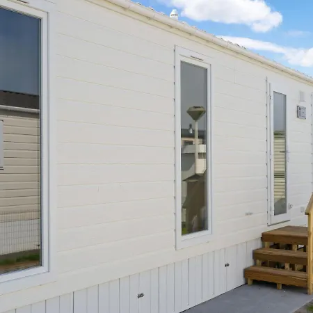 Le Boucanier - Omheinde Stacaravan Aan Zee