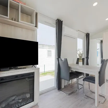 Дом отдыха Le Boucanier - Omheinde Stacaravan Aan Zee